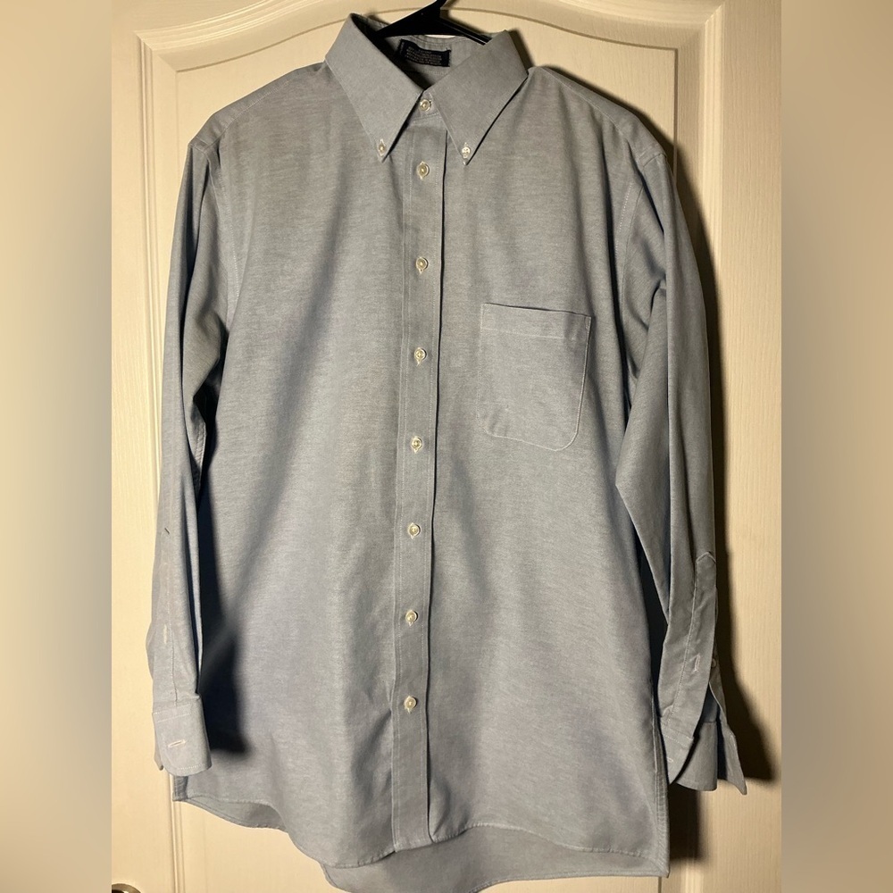 Stafford Light Blue Men's Casual Button Down Shirt